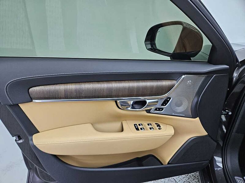 Volvo B5 Ultimate bright