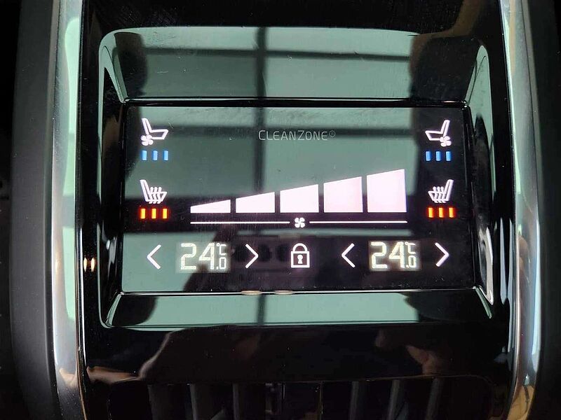 Volvo Ultimate, B5 마일드 하이브리드, 가솔린, 브라이트