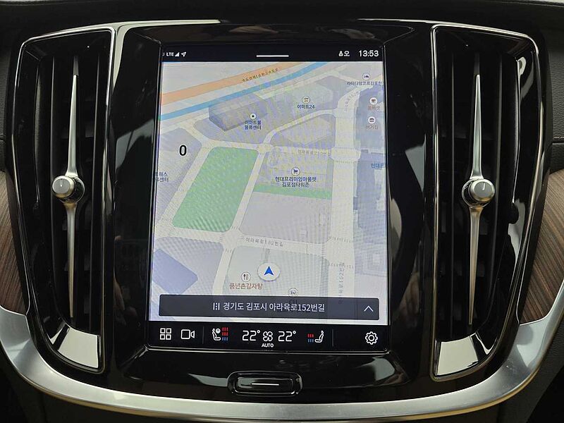 Volvo  Ultimate, B5 mild hybrid, 가솔린, Bright