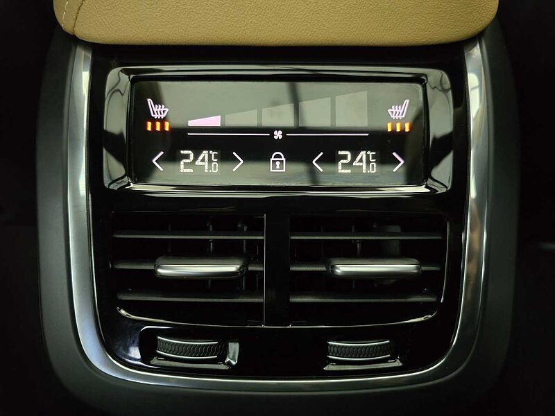 Volvo  Ultimate, B5 mild hybrid, 가솔린, Bright