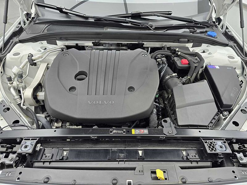 Volvo  Ultimate, B5 mild hybrid, 가솔린, Bright