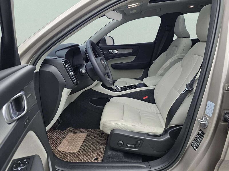 Volvo  Ultimate, B4 AWD mild hybrid, 가솔린, Bright