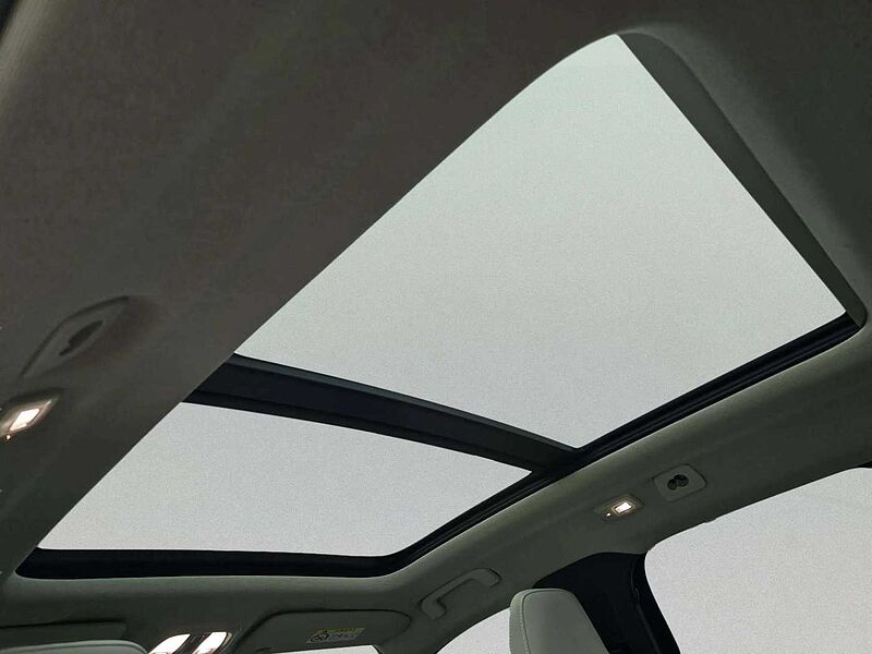 Volvo  Ultimate, B4 AWD mild hybrid, 가솔린, Bright