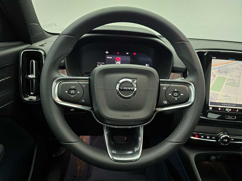 Volvo Recharge Twin Ultimate