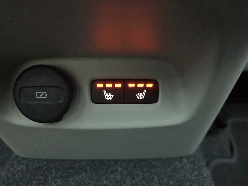 Volvo Ultra, B4 AWD 마일드 하이브리드, 가솔린, 브라이트