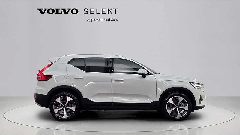 Volvo Ultra, B4 AWD 마일드 하이브리드, 가솔린, 브라이트