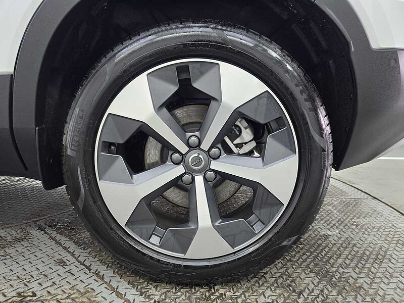 Volvo Ultra, B4 AWD 마일드 하이브리드, 가솔린, 브라이트