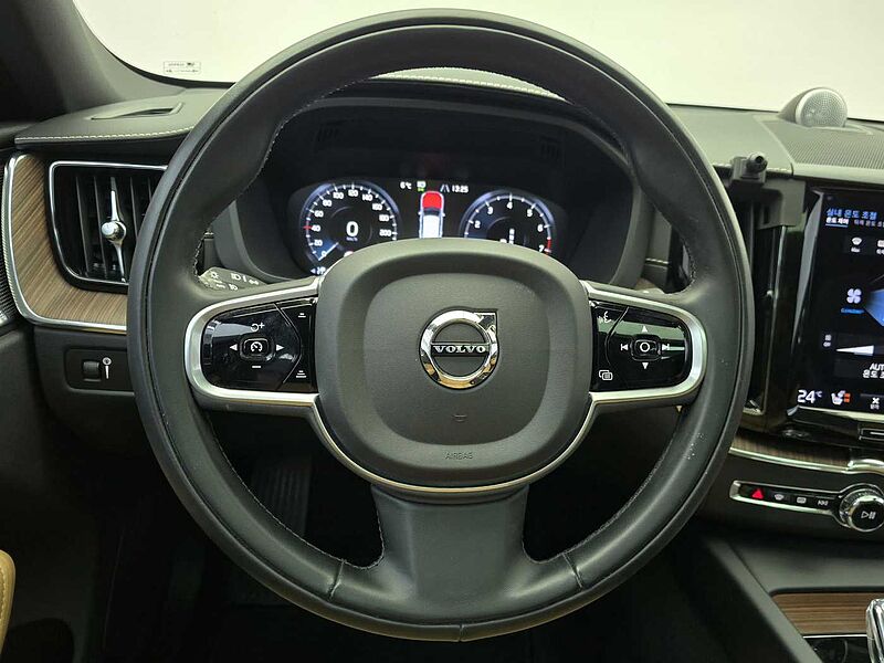 Volvo B5 AWD Inscription