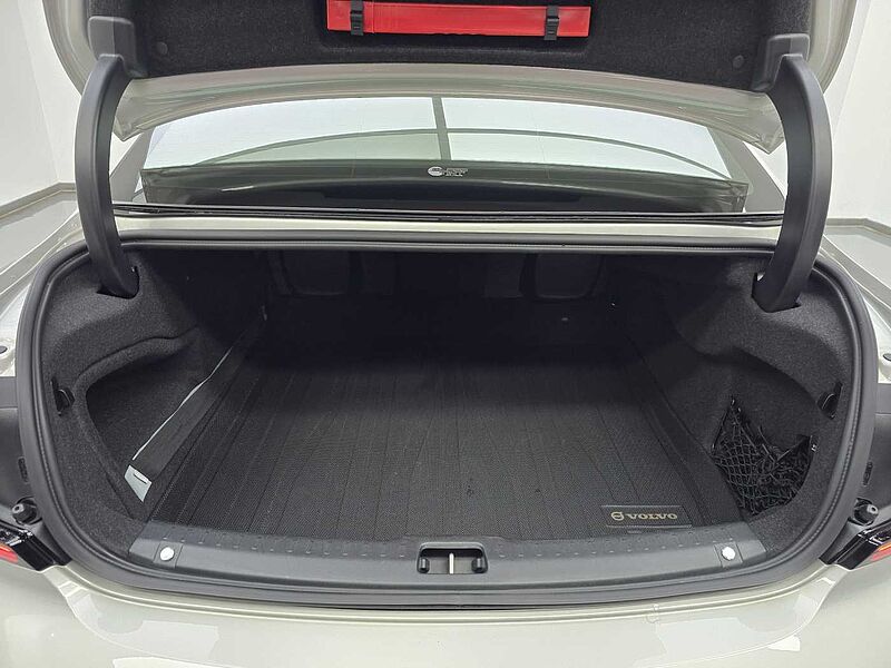 Volvo Ultimate, B5 마일드 하이브리드, 가솔린, 브라이트