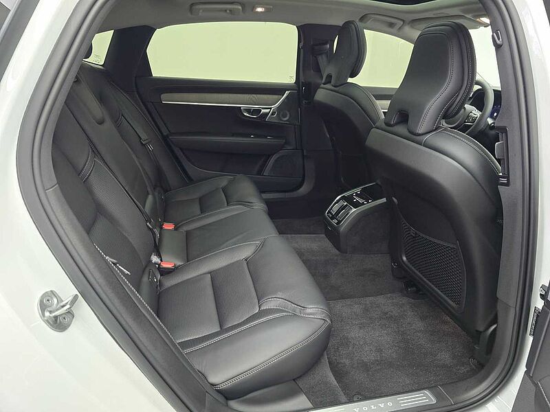 Volvo  B5 Ultra bright