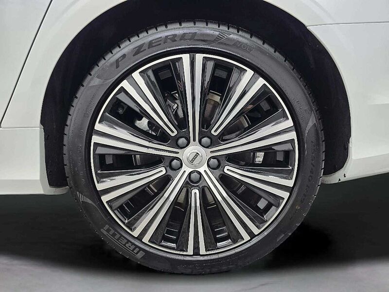 Volvo  B5 Ultra bright