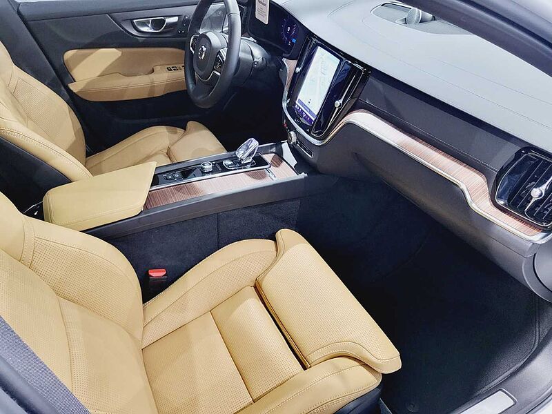 Volvo  B5 Ultra bright