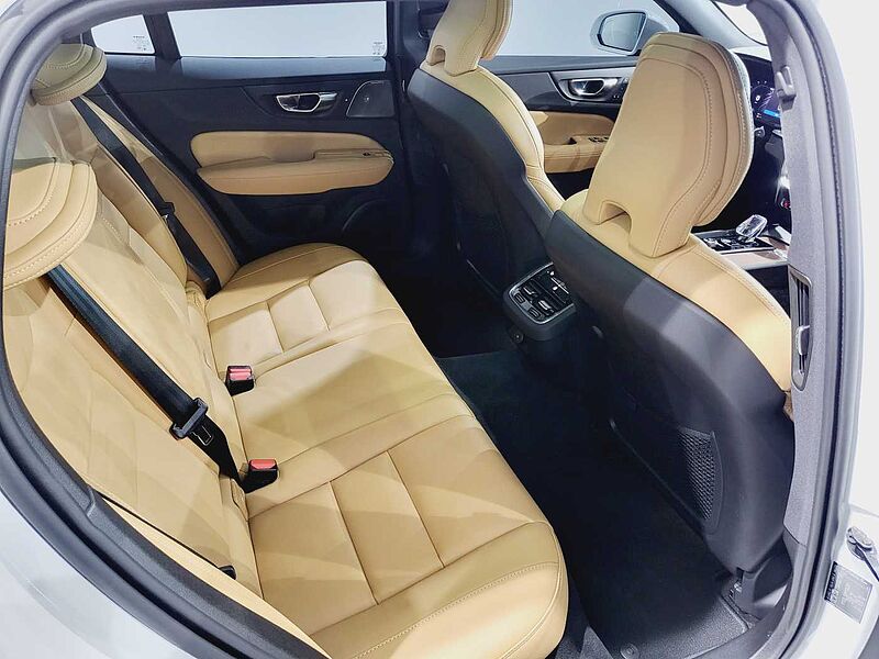 Volvo  B5 Ultra bright