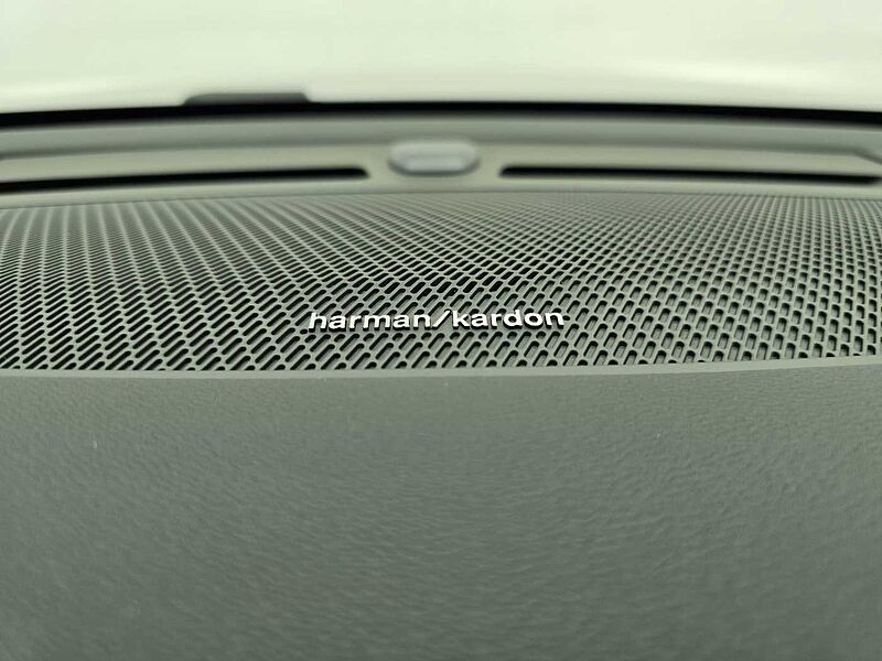 Volvo  Ultra, B4 AWD 마일드 하이브리드, 가솔린, 브라이트