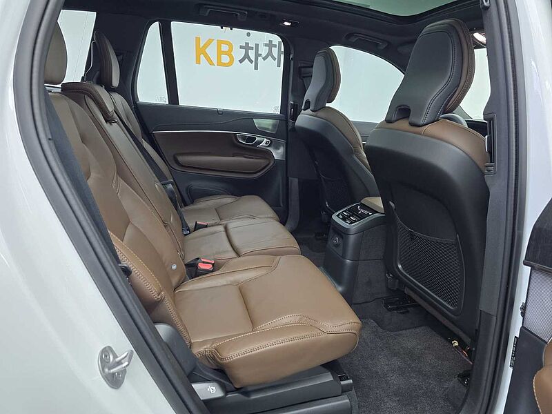 Volvo T8 AWD Recharge Ultimate bright