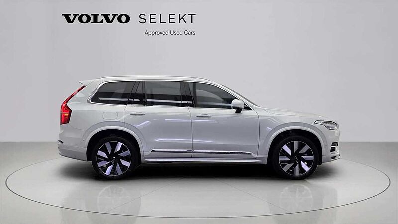 Volvo T8 AWD Recharge Ultimate bright