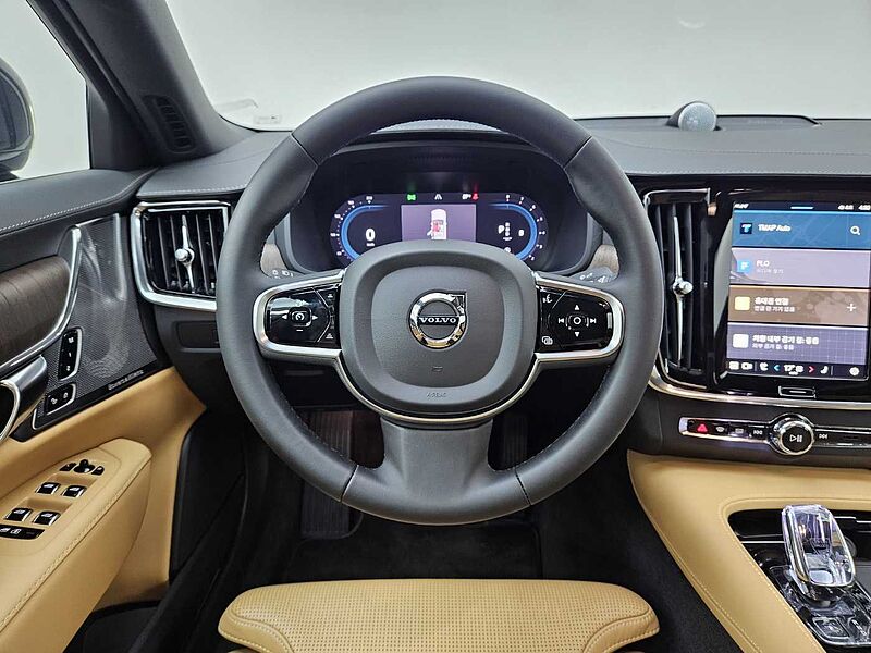 Volvo  B5 Ultimate Bright