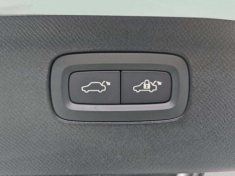 Volvo  Recharge Ultimate, T8 AWD 플러그-인 하이브리드, 전기/가솔린, 브라이트, 7 좌석