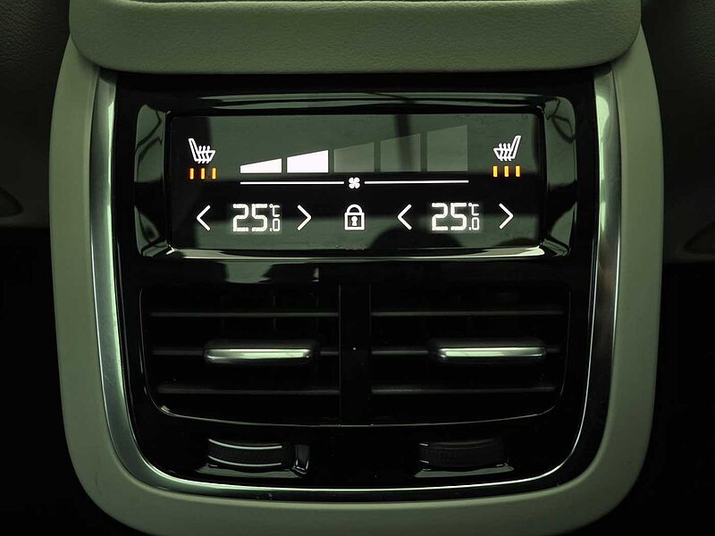 Volvo Recharge Ultimate, T8 AWD 플러그-인 하이브리드, 전기/가솔린, 브라이트, 7 좌석