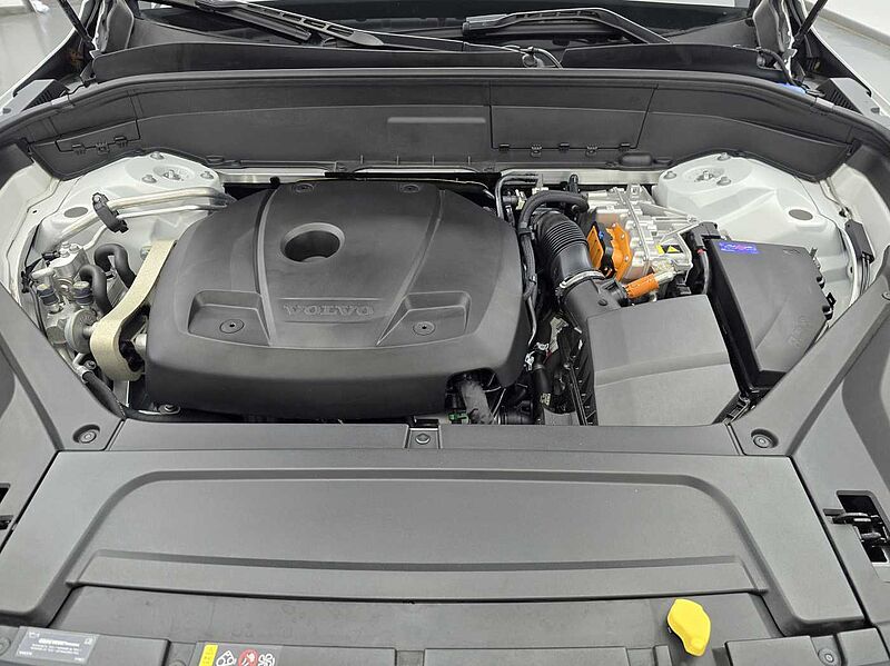 Volvo Recharge Ultimate, T8 AWD 플러그-인 하이브리드, 전기/가솔린, 브라이트, 7 좌석