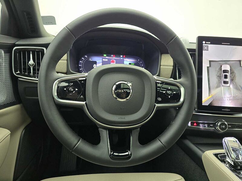 Volvo  T8 AWD Ultra Bright