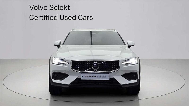 Volvo B5 AWD Ultimate bright