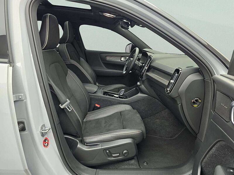 Volvo  Recharge Recharge Pro, Twin motor