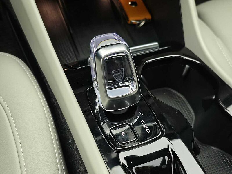 Volvo  Ultra, B4 AWD 마일드 하이브리드, 가솔린, 브라이트