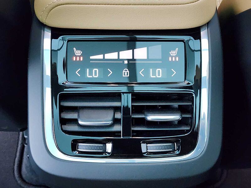 Volvo  Ultra, B5 AWD 마일드 하이브리드, 가솔린, 브라이트