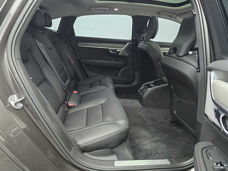 Volvo  B5 Ultra Bright