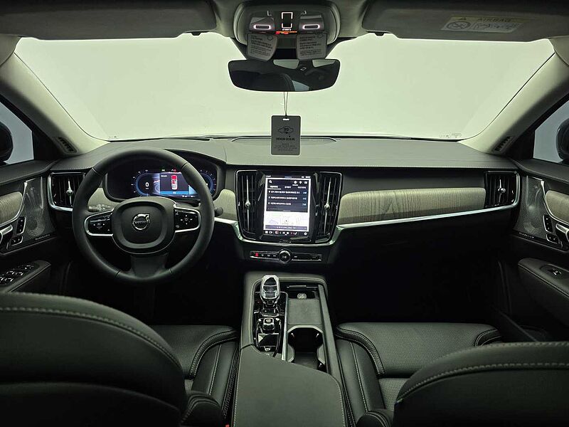 Volvo  B5 Ultra Bright