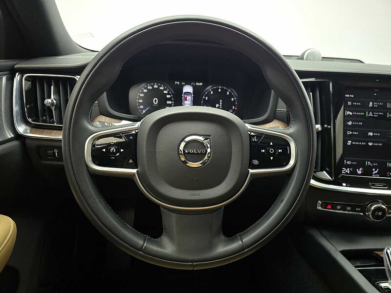 Volvo  Inscription, B5 mild hybrid