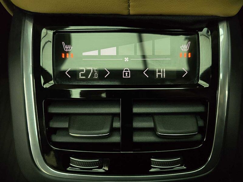 Volvo  Ultimate, B5 AWD 마일드 하이브리드, 가솔린, 브라이트