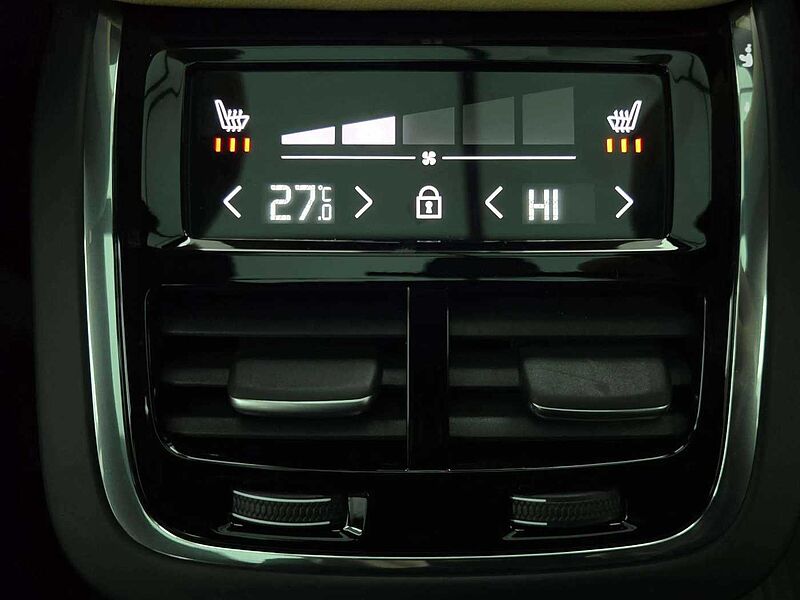 Volvo  Ultimate, B5 AWD 마일드 하이브리드, 가솔린, 브라이트