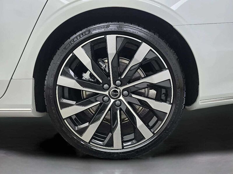 Volvo  B5 Ultra Bright