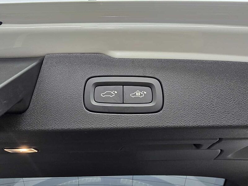 Volvo  Ultra, B5 AWD 마일드 하이브리드, 가솔린, 브라이트