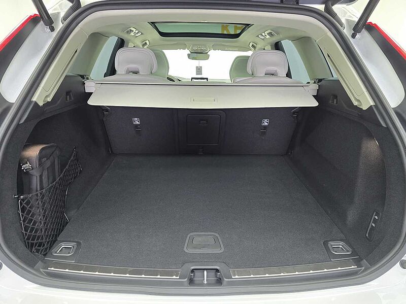 Volvo  B5 AWD Ultra bright Dare Air Sus