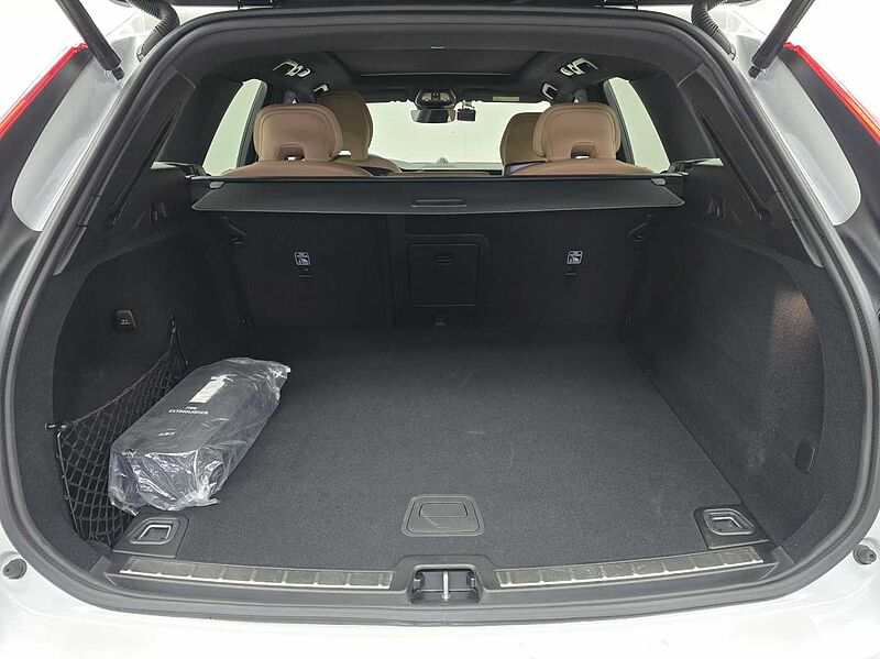 Volvo  B5 AWD Ultra bright