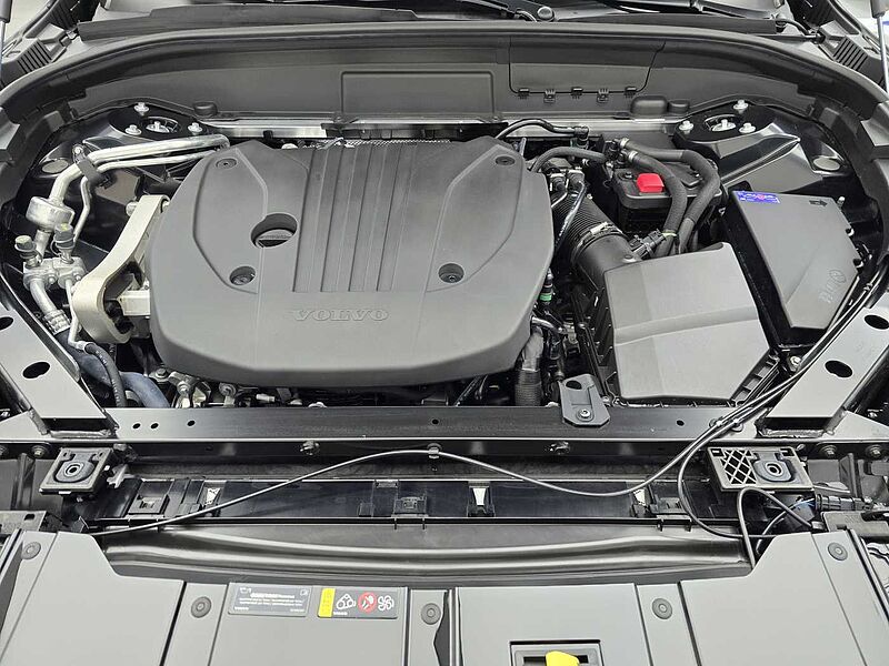 Volvo  B5 AWD Ultra Bright Air-Sus