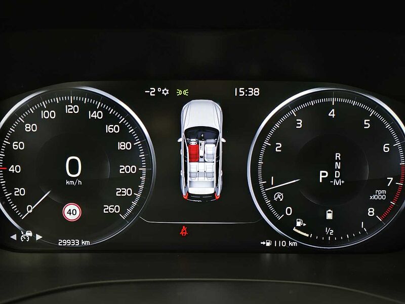 Volvo  B5 Inscription AWD