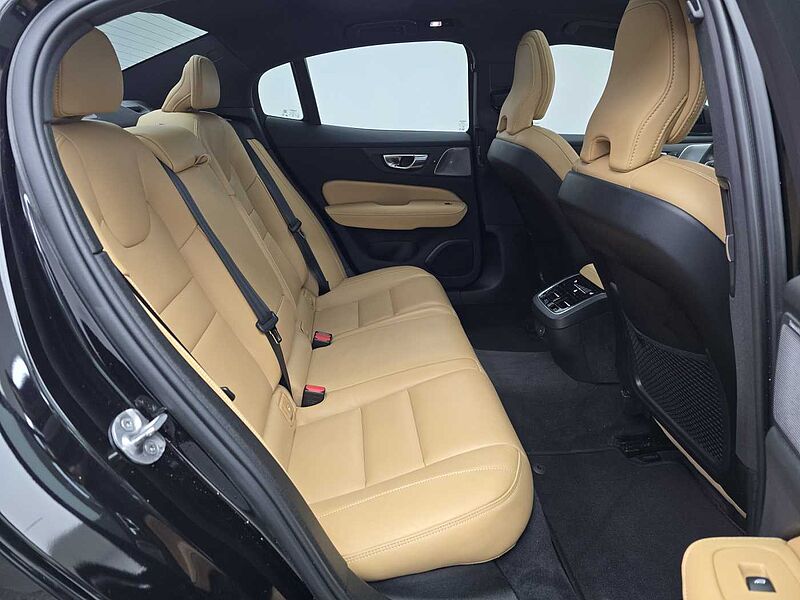 Volvo Ultimate, B5 mild hybrid, 가솔린, Bright