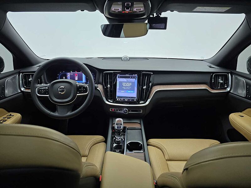 Volvo Ultimate, B5 mild hybrid, 가솔린, Bright