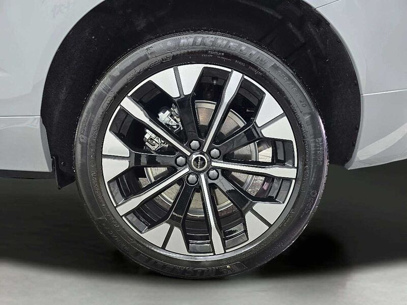 Volvo Ultra, B5 AWD 마일드 하이브리드, 가솔린, 브라이트