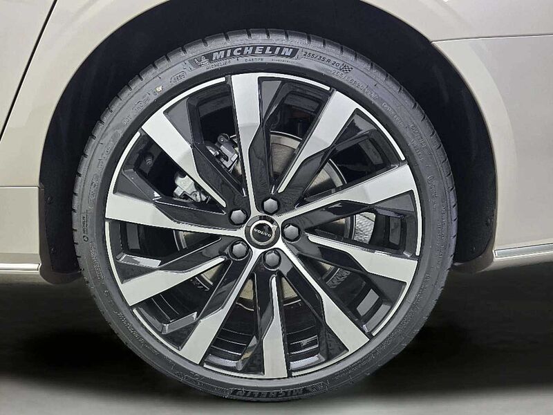 Volvo  Ultra, B5 마일드 하이브리드, 가솔린, 브라이트