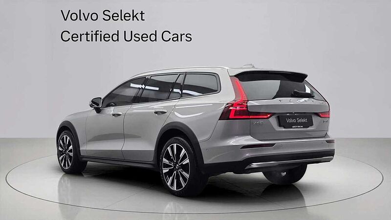 Volvo  B5 AWD Ultra bright