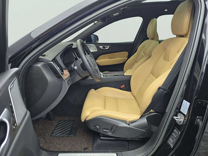 Volvo Ultimate, B6 AWD mild hybrid, 가솔린, Bright