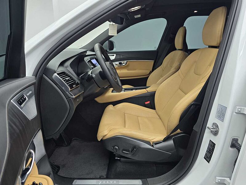 Volvo  B6 AWD Ultra Bright