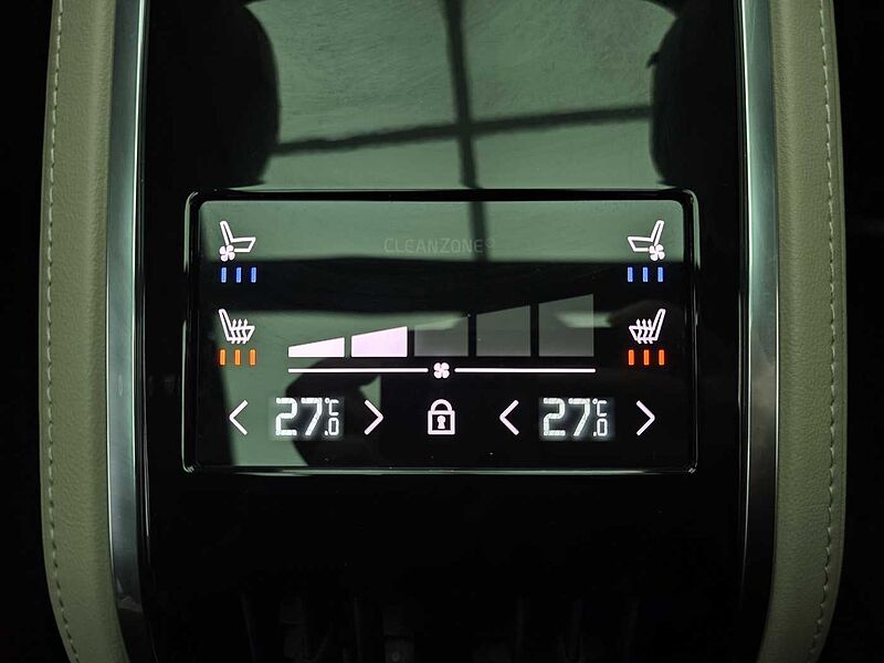 Volvo  B5 Ultra Dark