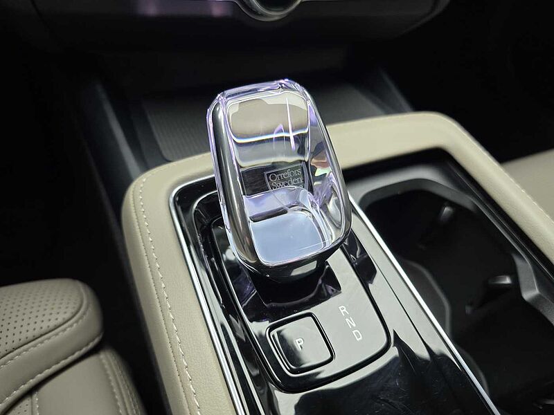 Volvo  B5 Ultra Dark