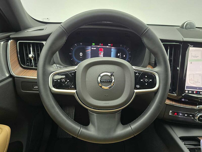 Volvo  Ultimate, B5 AWD 마일드 하이브리드, 가솔린, 브라이트